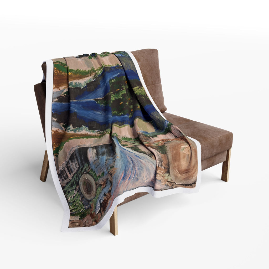 Nature-Inspired Arctic Fleece Blanket for Cozy Living